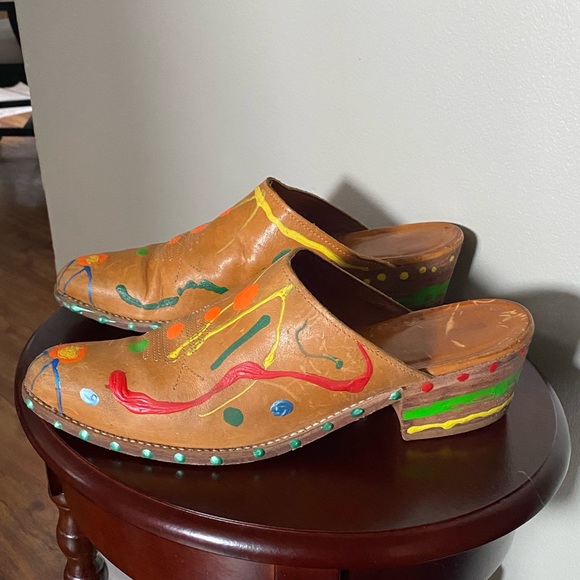 Hand Painted Vintage Leather Clogs - Unisex - Picture 13 of 16